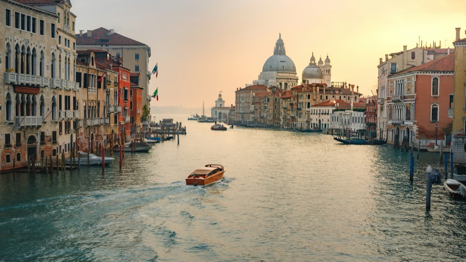 Accesso agli atti a Venezia: come richiederlo e dove si trova l'archivio edilizio